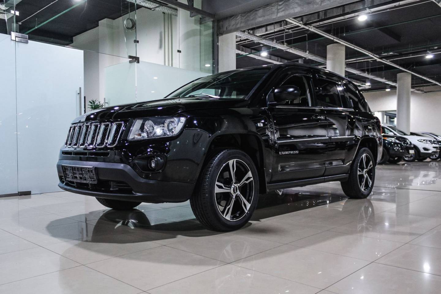 Купить Compass с пробегом