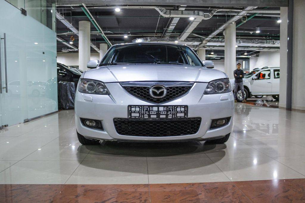 Купить 3 с пробегом