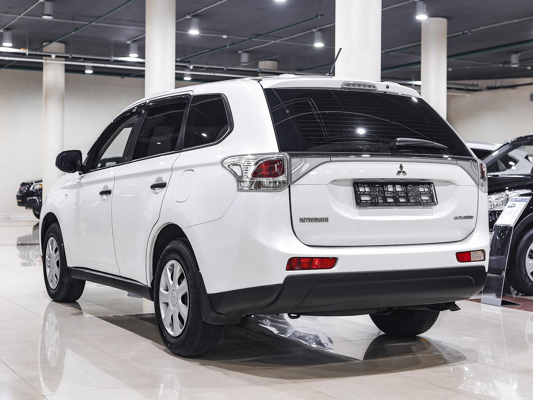 Купить Outlander с пробегом