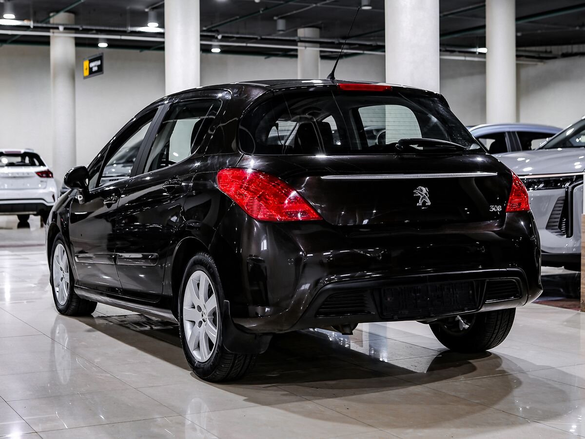 Купить 308 с пробегом